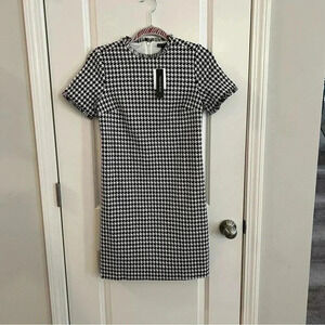 Violet & Roses dress sz 0 Tweed black checkered